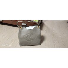 프라다 가방