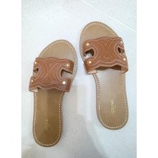 셀린느 슬리퍼
