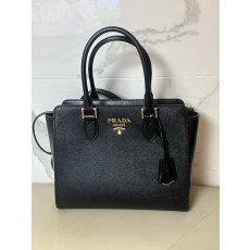 프라다 가방